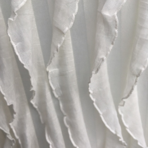 New Directions Petite Creamy Top Lot, Two PXL Tops - Picture 4 of 16